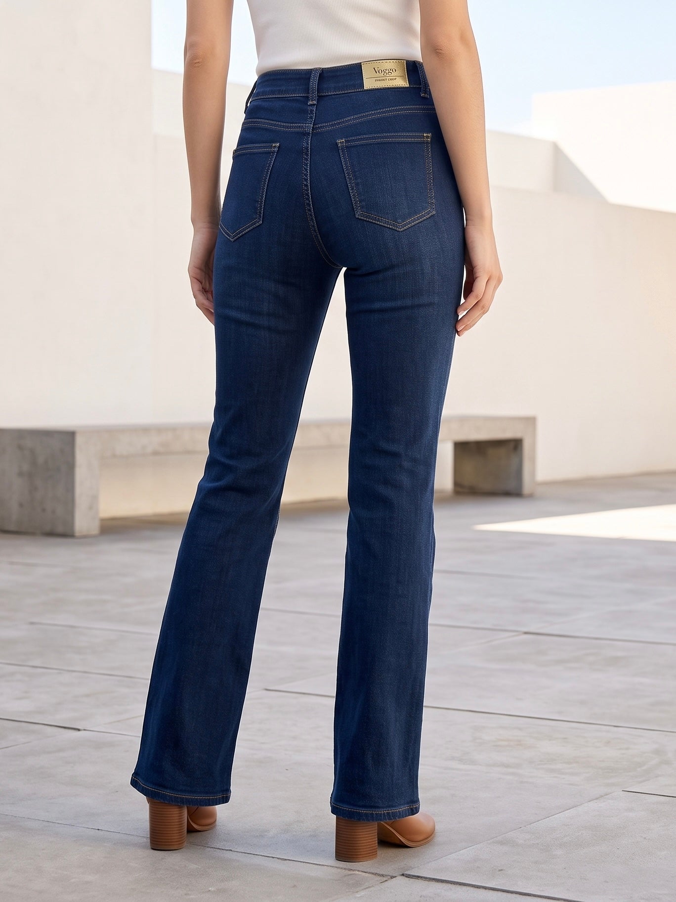 Jean Bootcut – Surpiqûres Grises – Bleu Brut