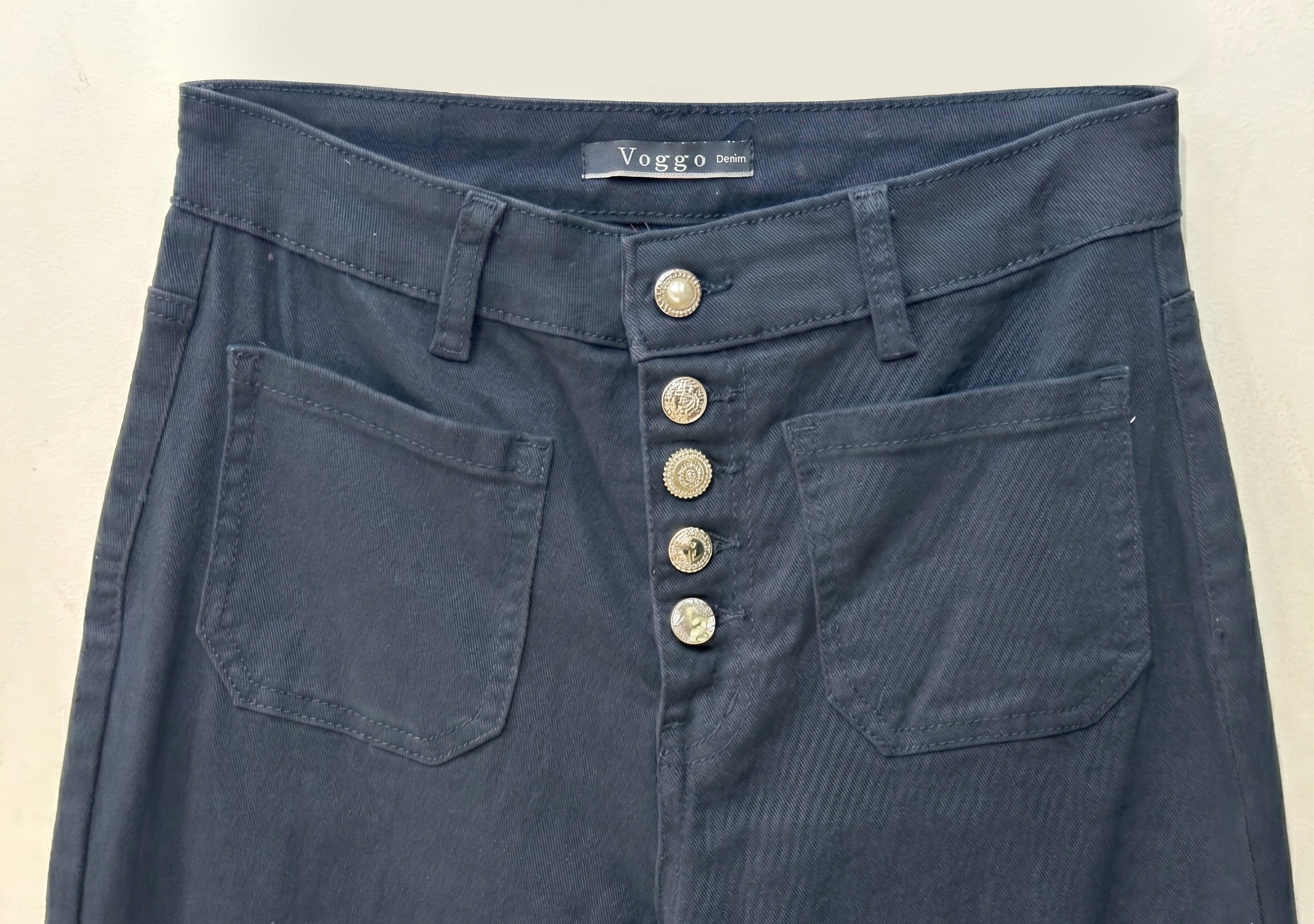 Jean Wide Leg – 5 Boutons & Poches Plaquées