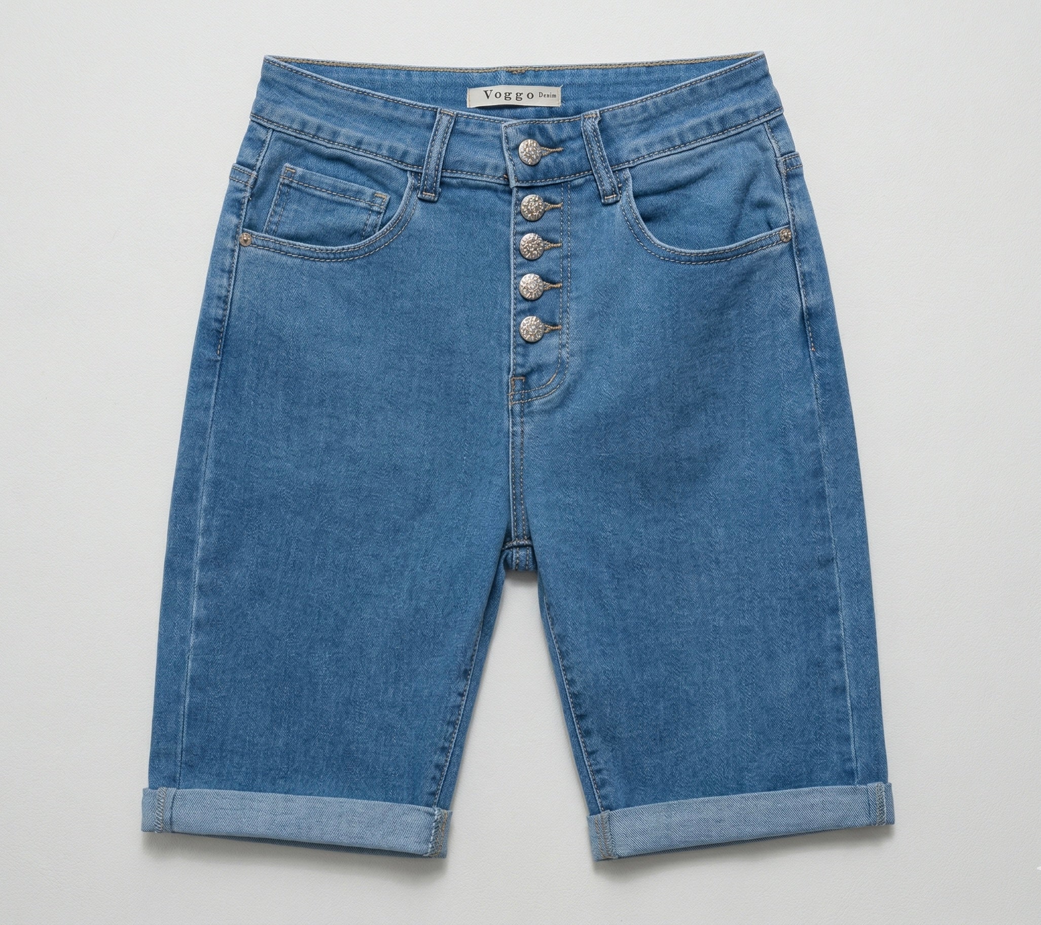 Bermuda en Jean – 5 Boutons Élégants