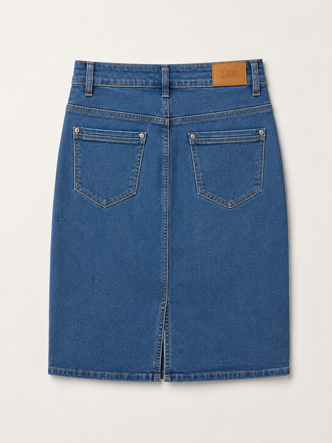 Jupe Courte en Jean – 5 Boutons Élégants & Fente Arrière