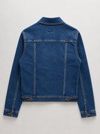 Veste en jean à motif étoile seul sur fond neutre, vue de dos - Voggo
