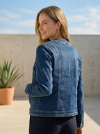 Veste en jean à 4 poches porté, vue de dos - Voggo