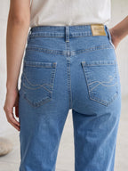 Jean Coupe Droite – Strass Poche Arrière