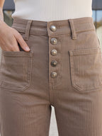 Jean Wide Leg – 5 Boutons Uniques & Poches Plaquées