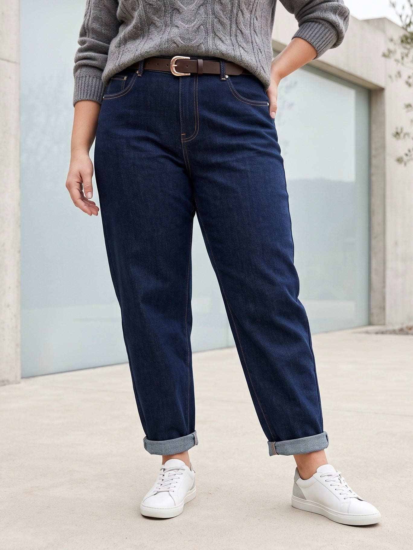 Jean Mom Fit – Grande Taille – Ceinture Assortie