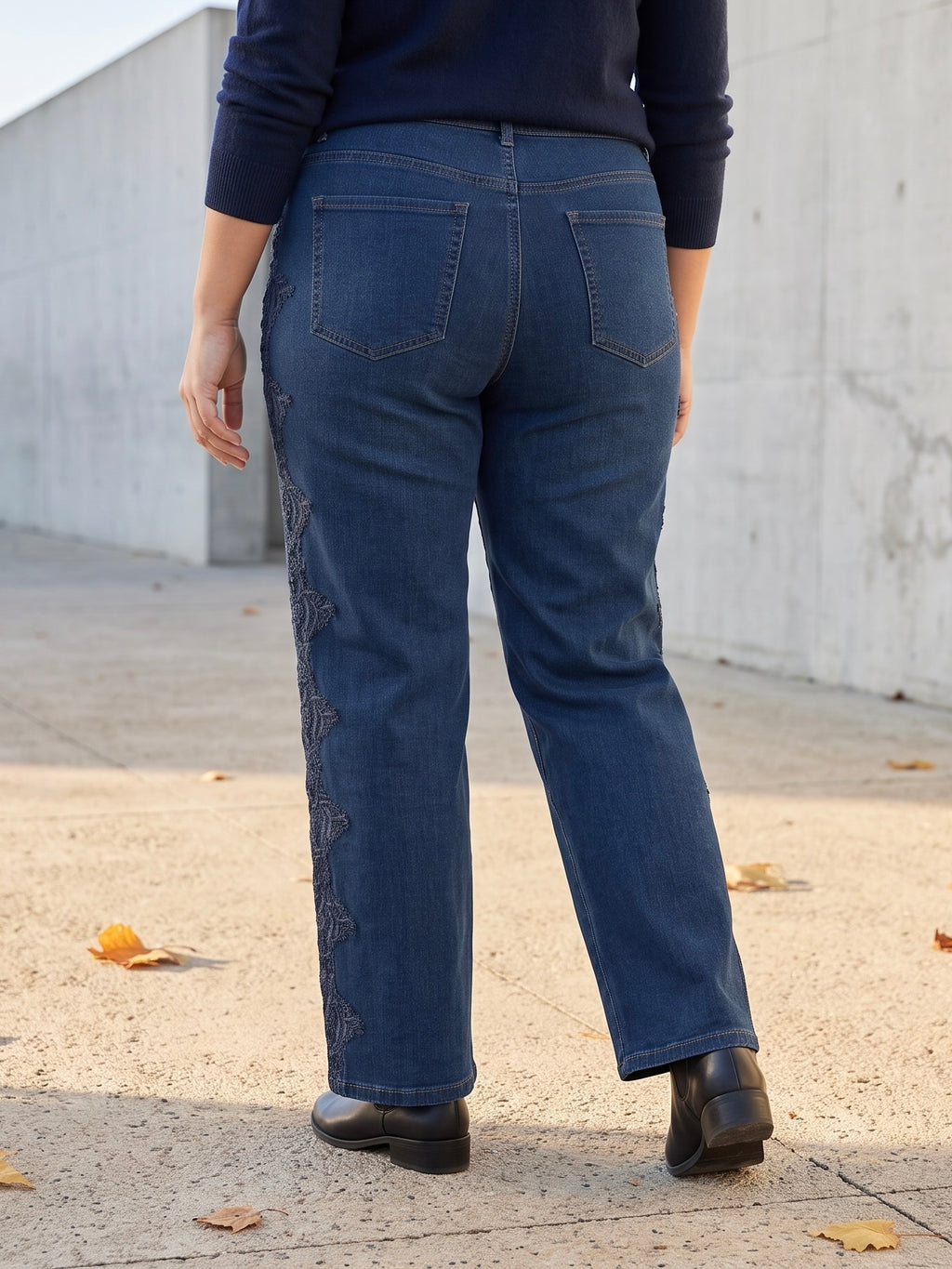 Jean Wide Leg – Grande Taille – Bandes Dentelle Latérales