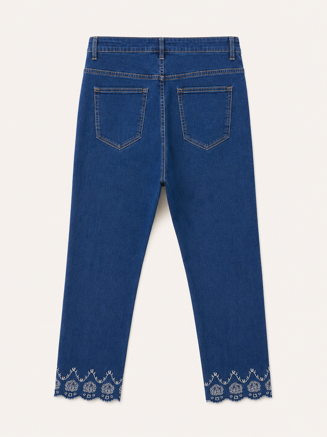 Jean Droit 7/8ème – Grande Taille – Broderie Bas de Jambe